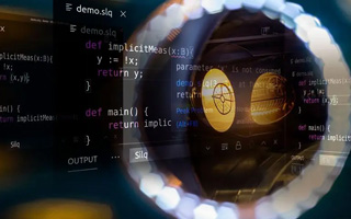 张家口 ,php声明和调用变量的符号是什么？